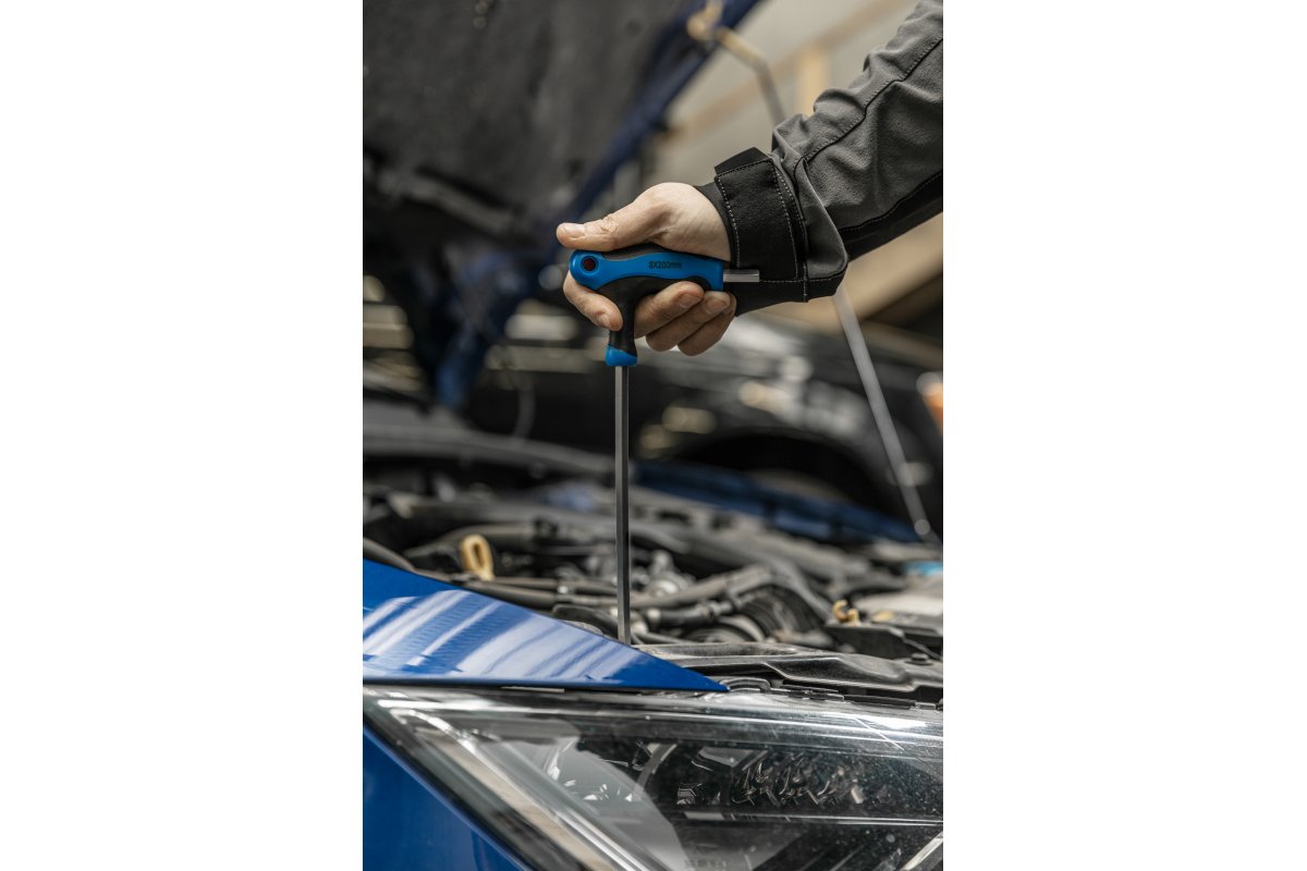 Шестигранный ключ типа "Т" с шаровым наконечником, длинный 8 мм