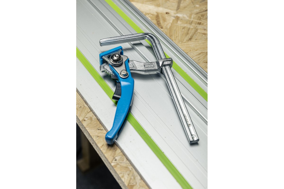 Струбцина рычажная быстрозажимная, кованая 200 мм