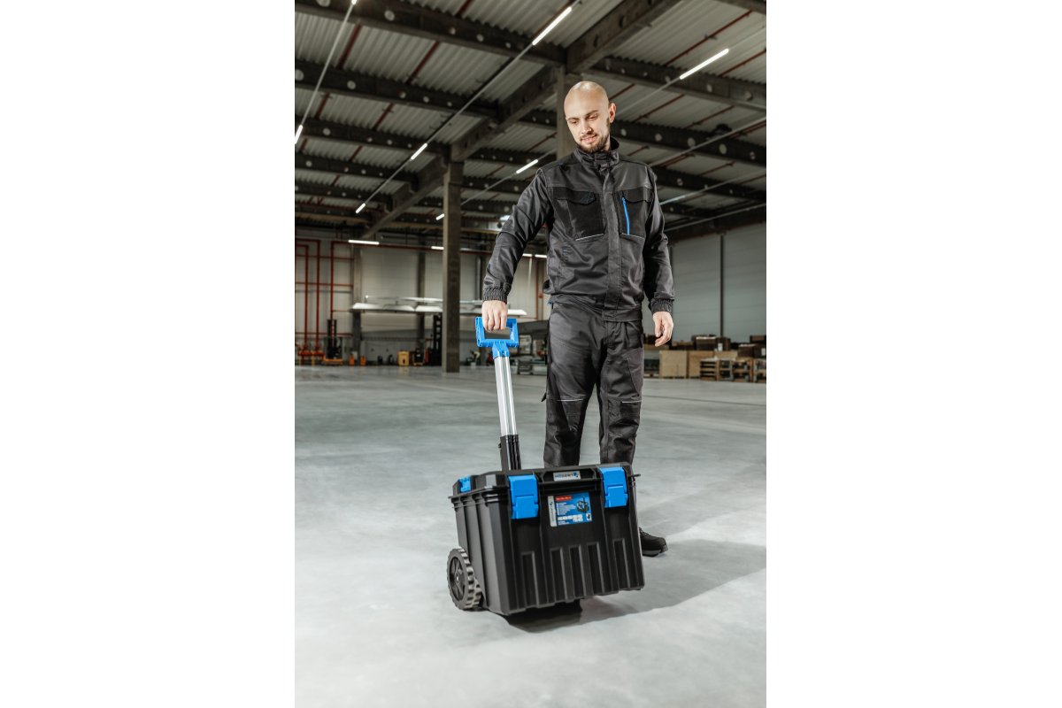 Ящик для інструментів на колесах