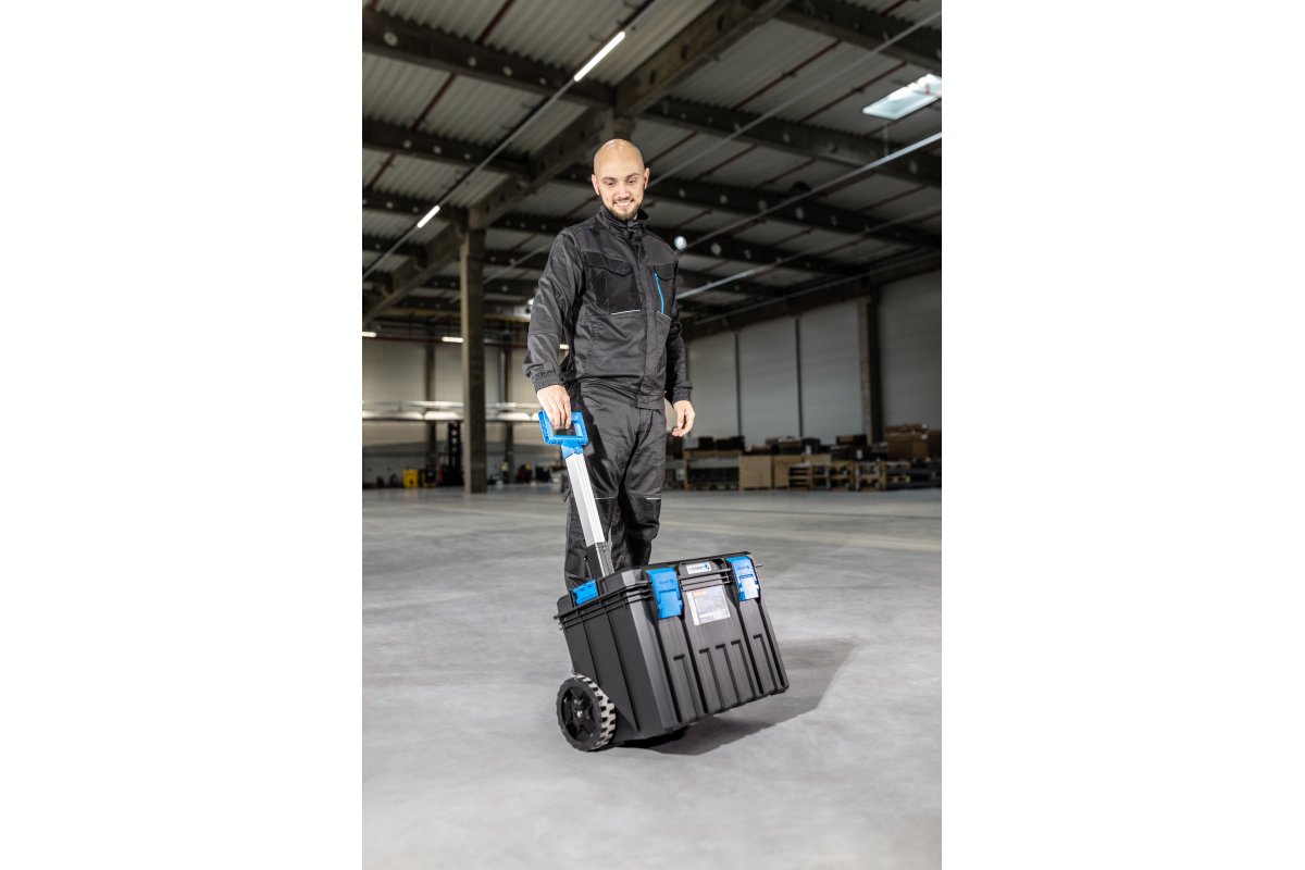 Ящик для інструментів на колесах