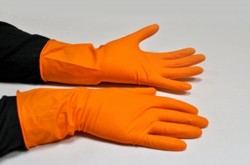Перчатки хозяйственные латексные оранжевые